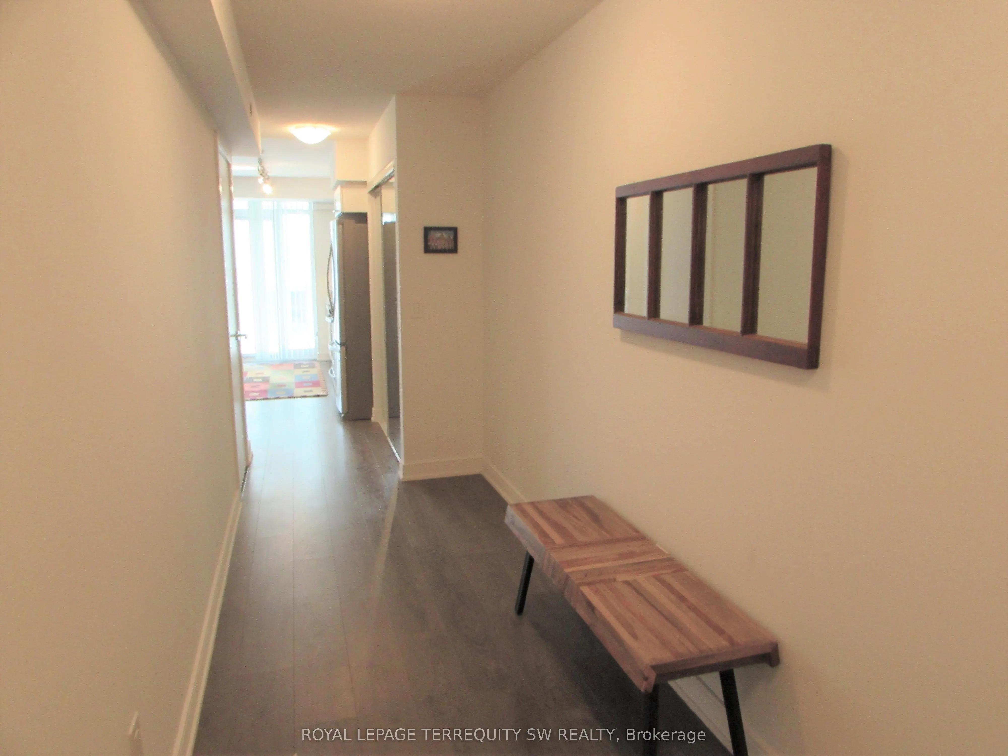 525 Adelaide Street W, #1129