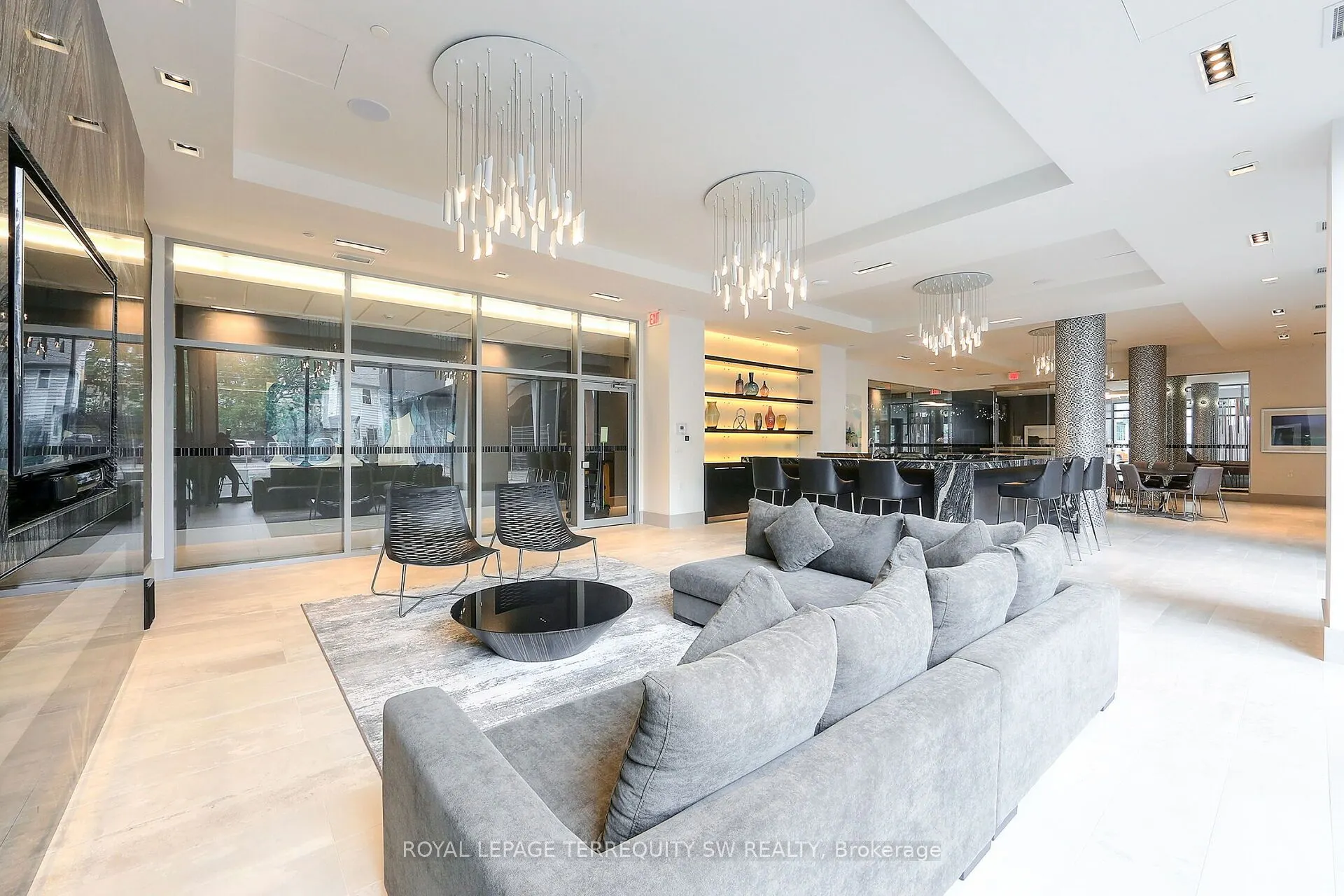 525 Adelaide Street W, #1129