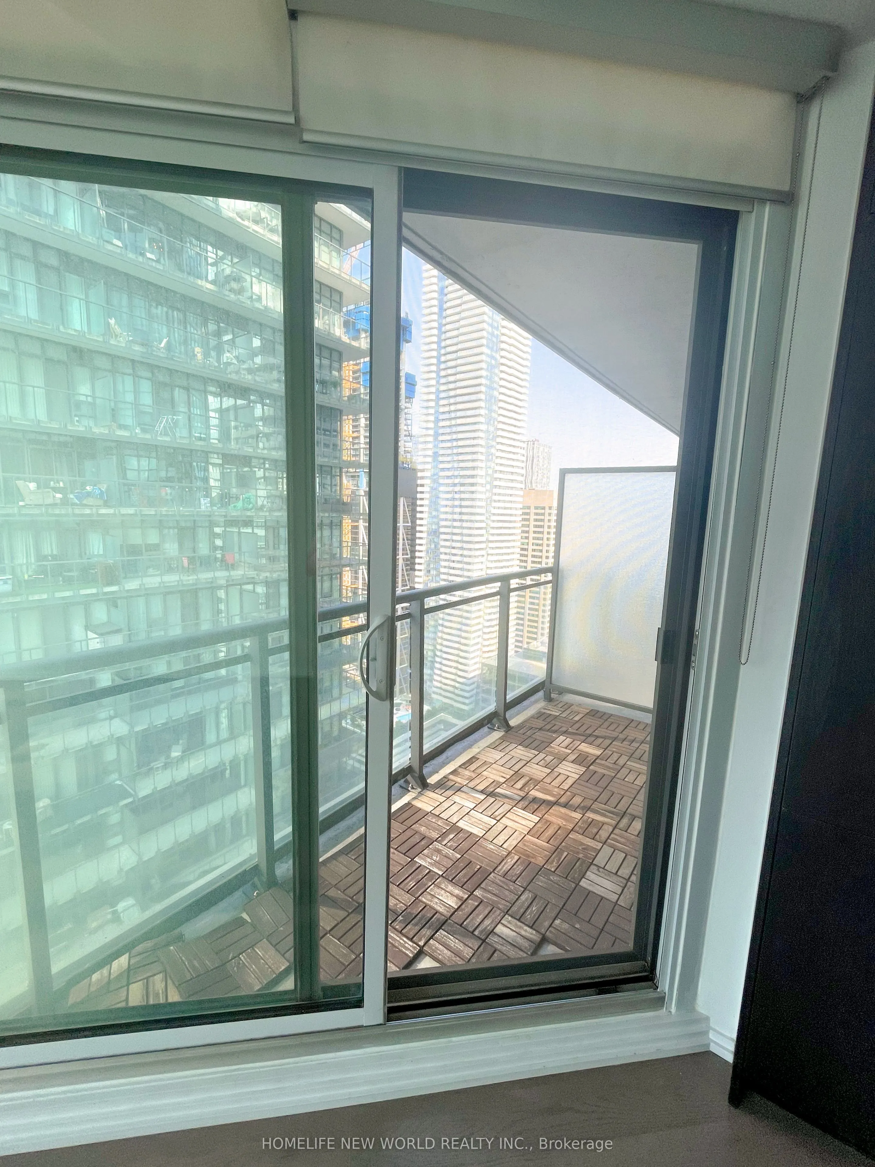 45 Charles Street E, #4702