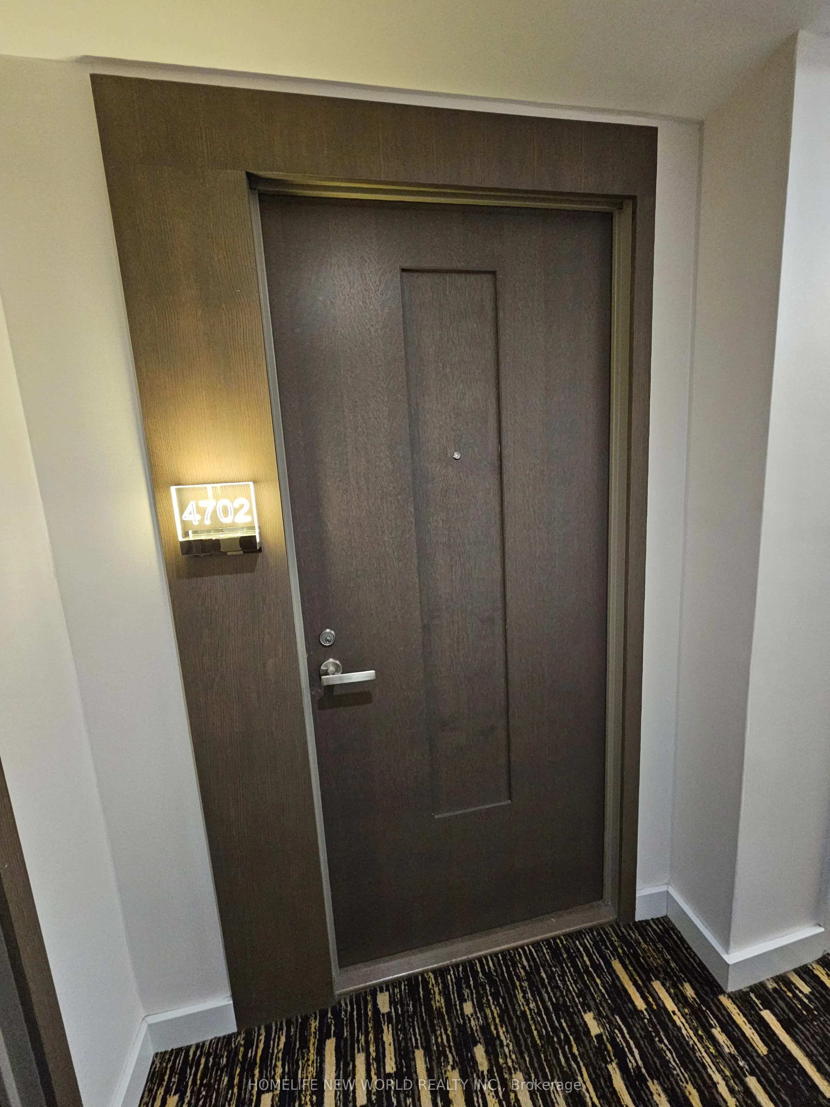 45 Charles Street E, #4702