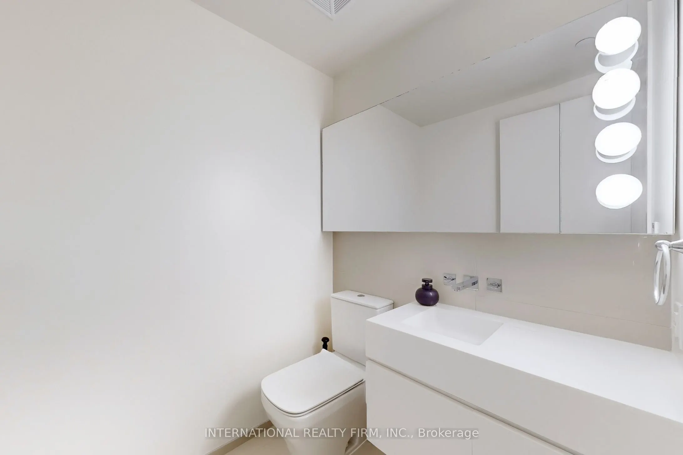 45 Charles Street E, #2911