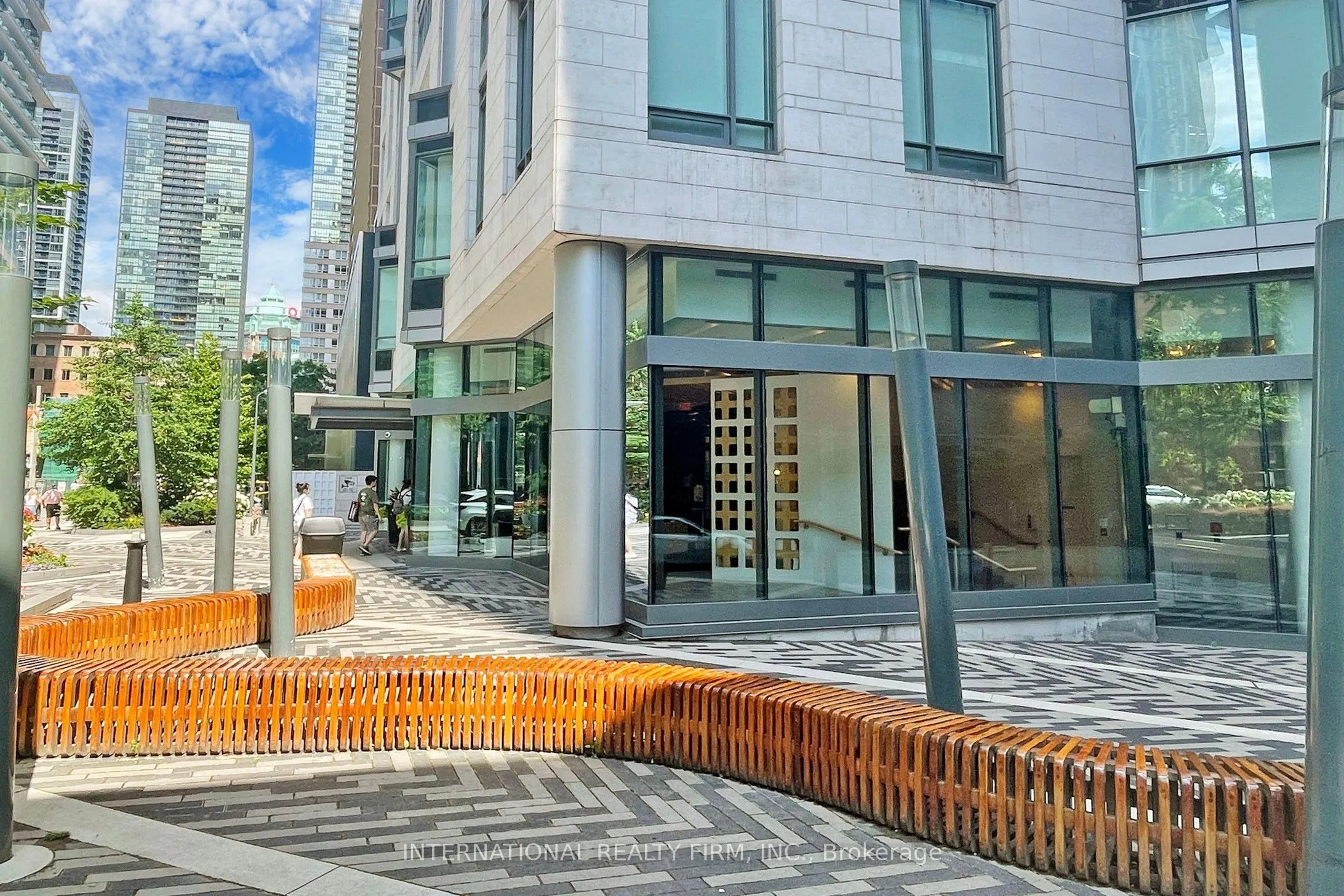 45 Charles Street E, #2911