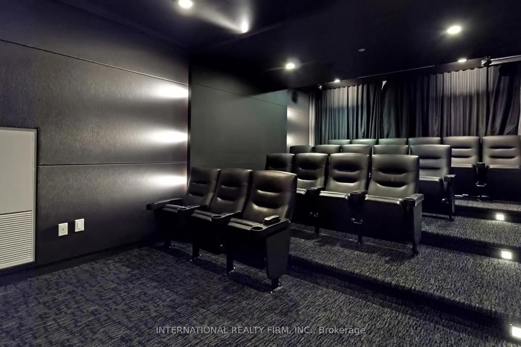 45 Charles Street E, #2911