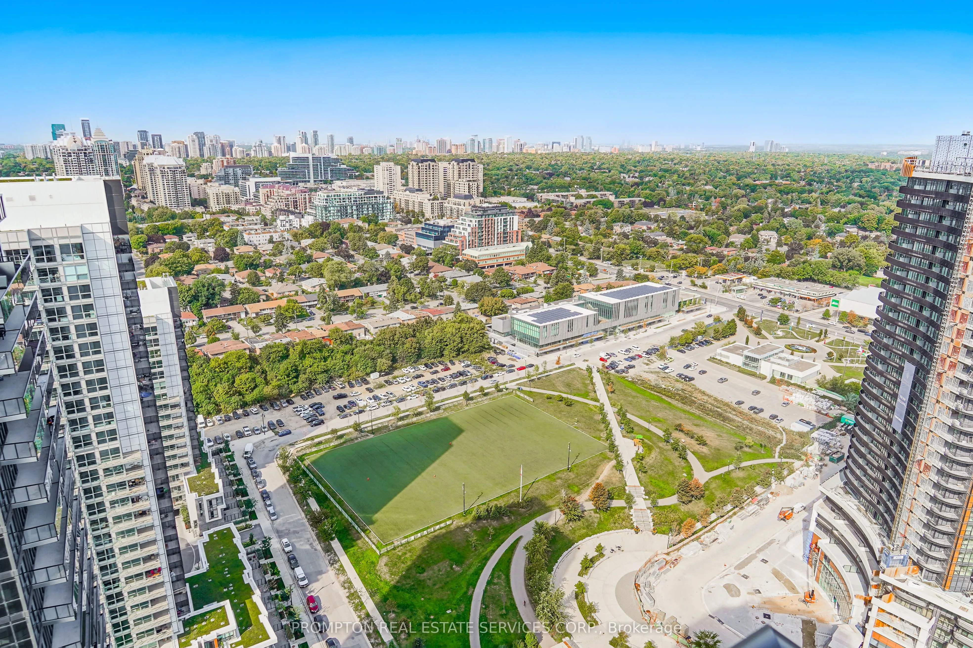 95 McMahon Drive, #PH4106