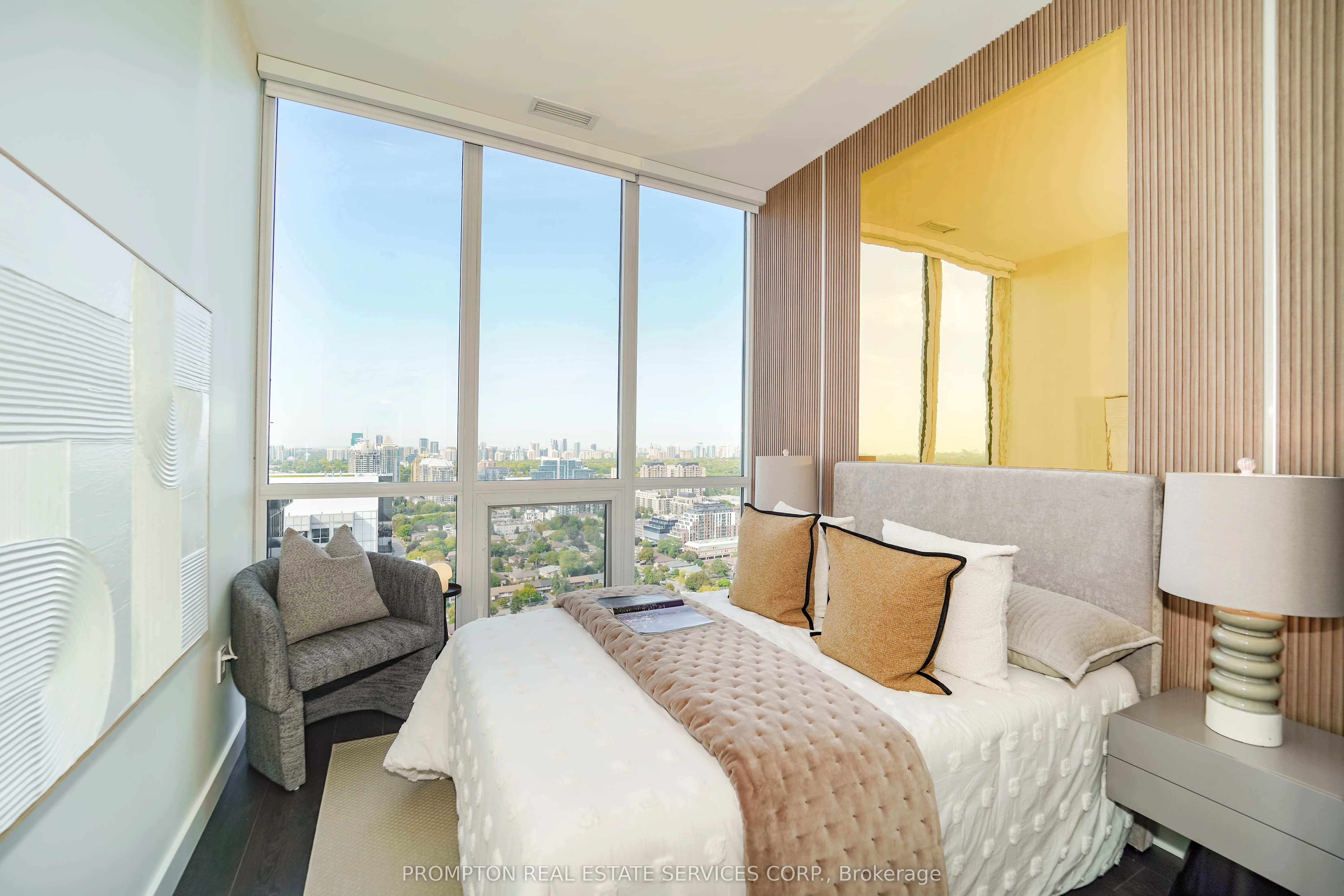 95 McMahon Drive, #PH4106