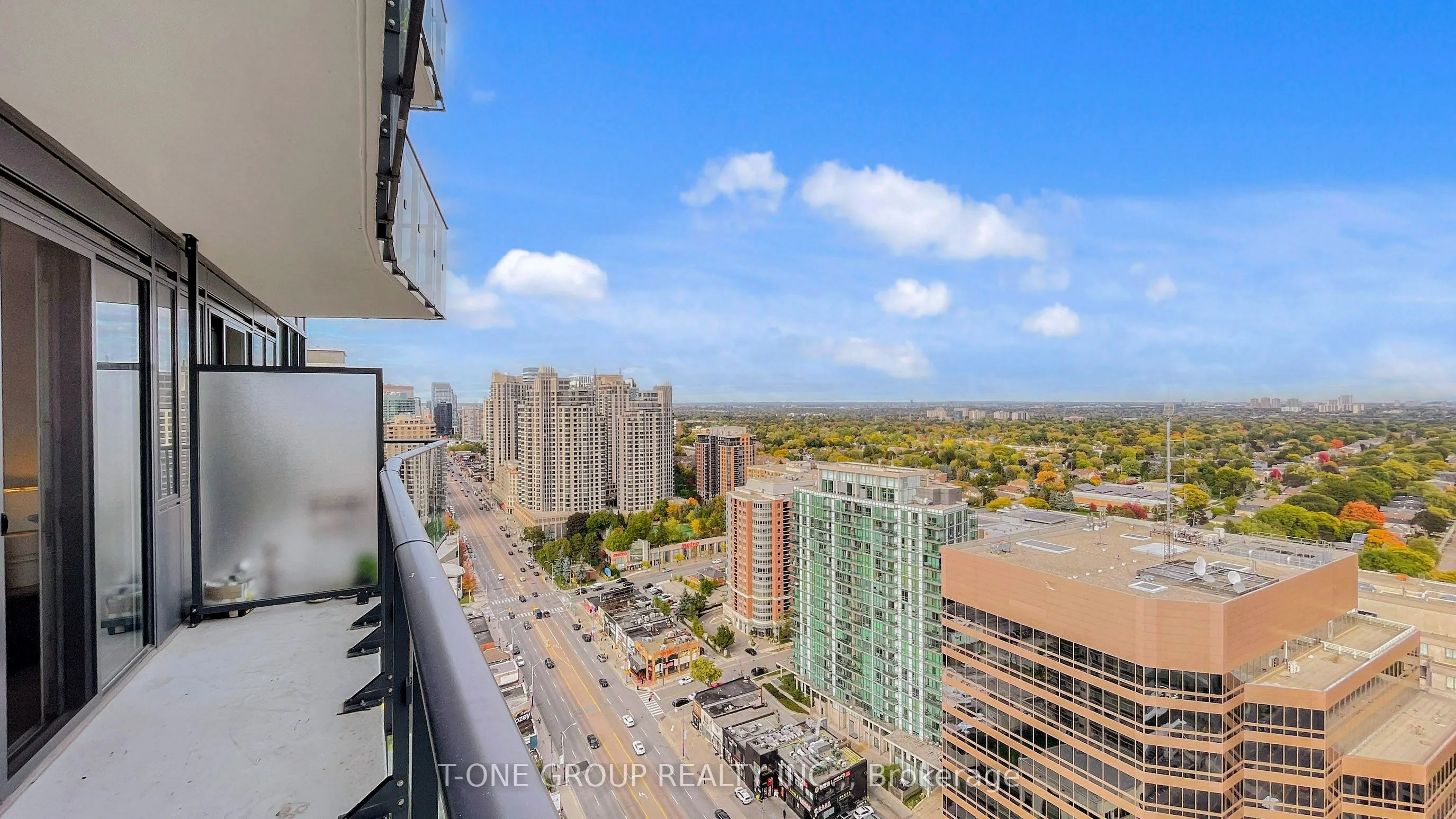 15 Ellerslie Avenue, ##2711