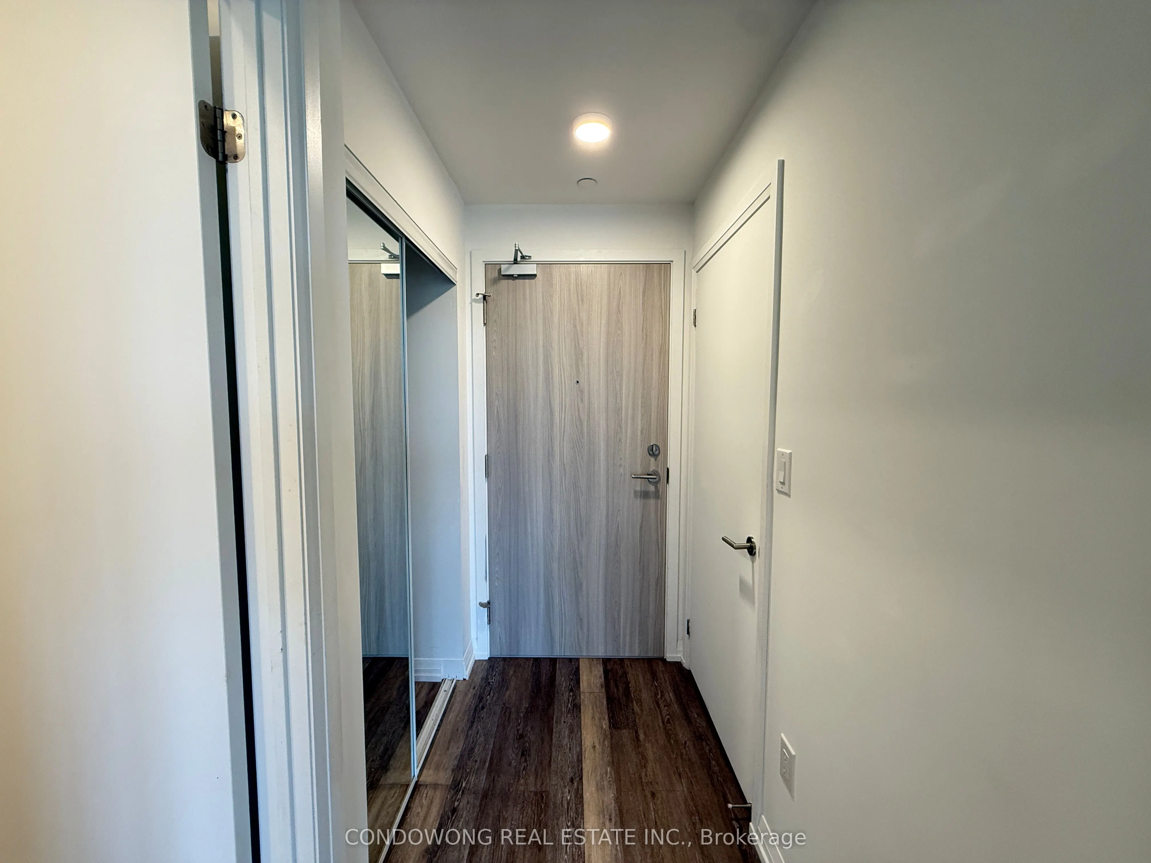 75 Canterbury Place, #715