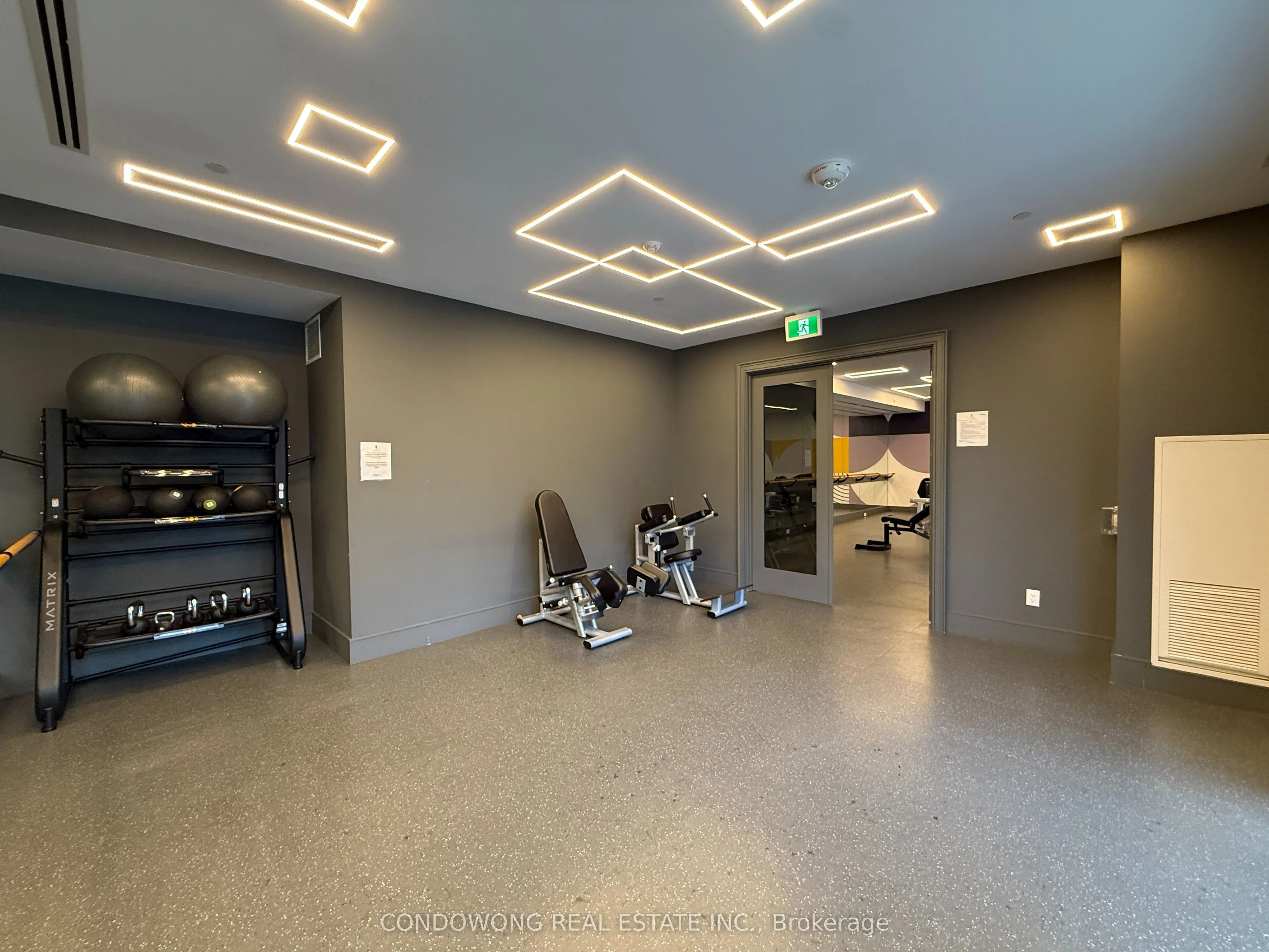 75 Canterbury Place, #715