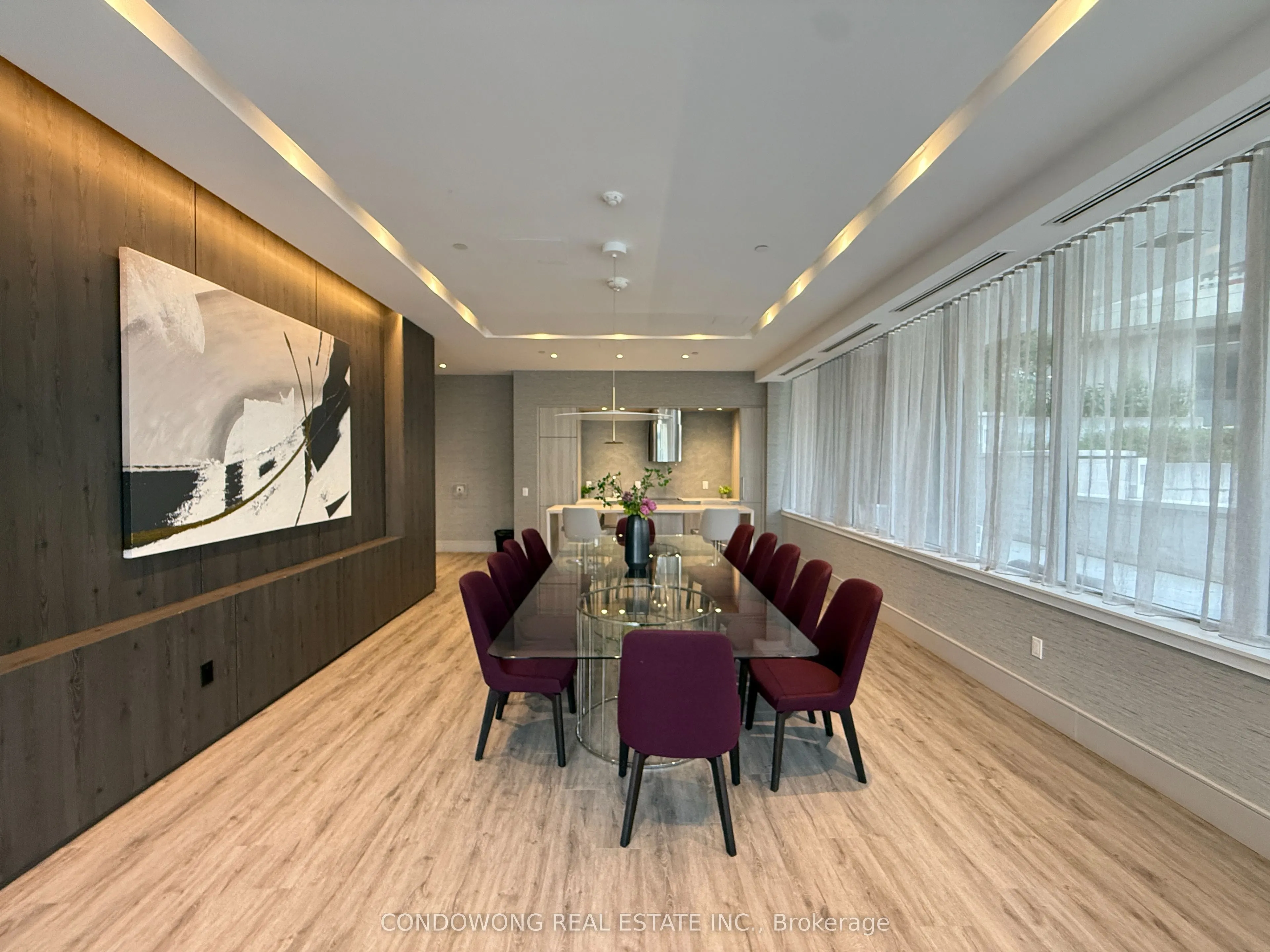 75 Canterbury Place, #715