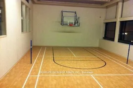 29 Singer Court, #1909