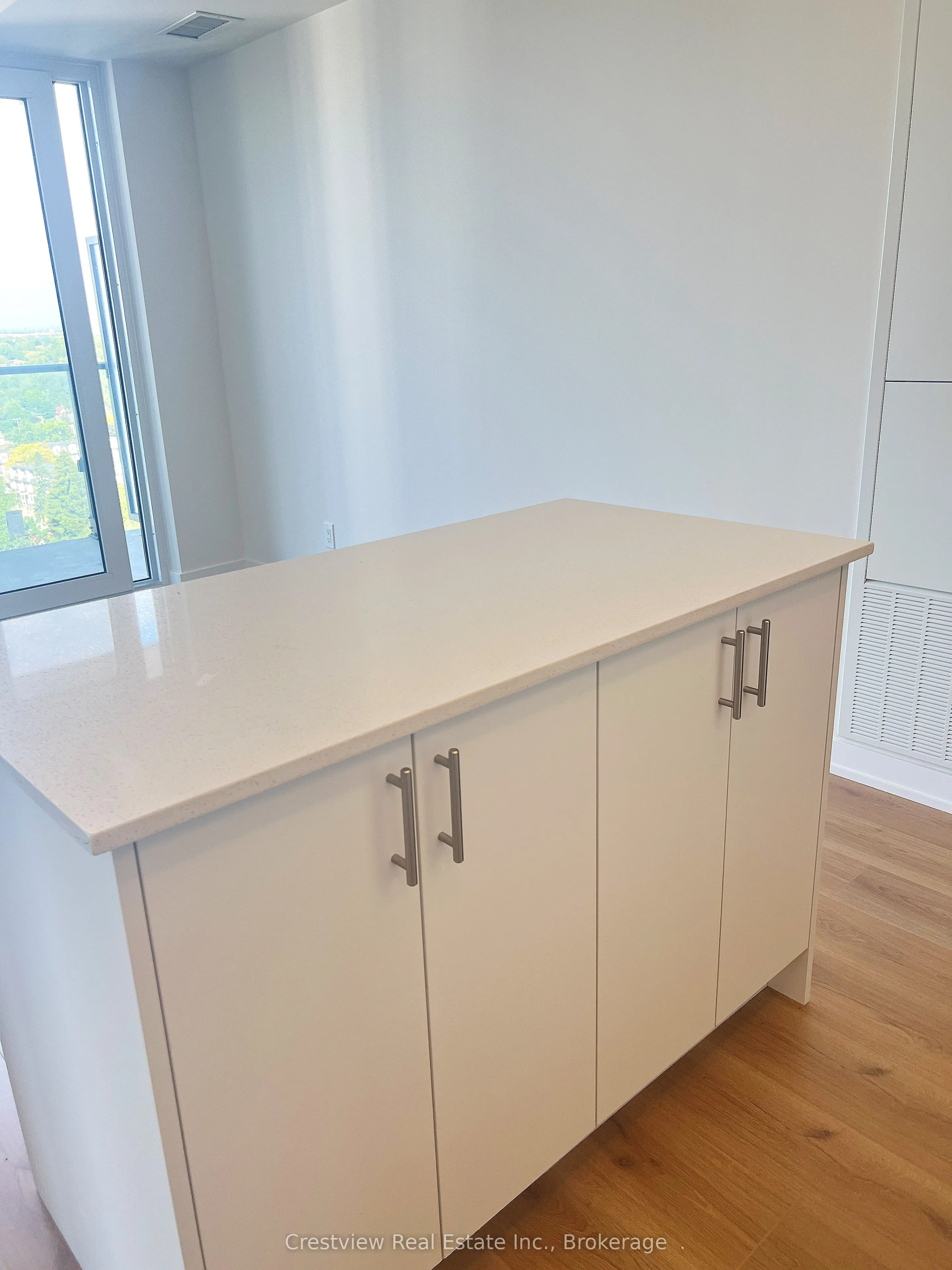 15 Ellerslie Avenue, #1605