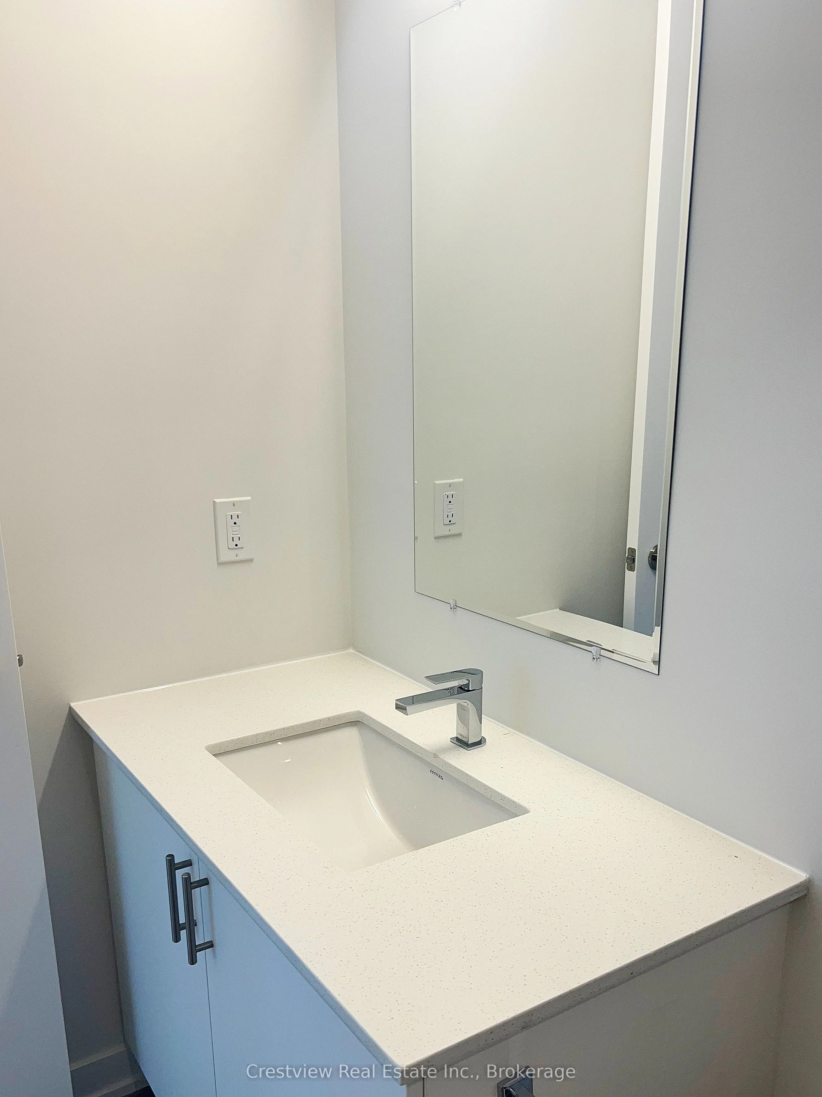 15 Ellerslie Avenue, #1605