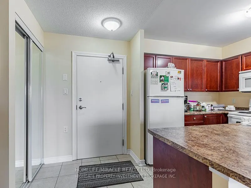 872 Sheppard Avenue W, #312