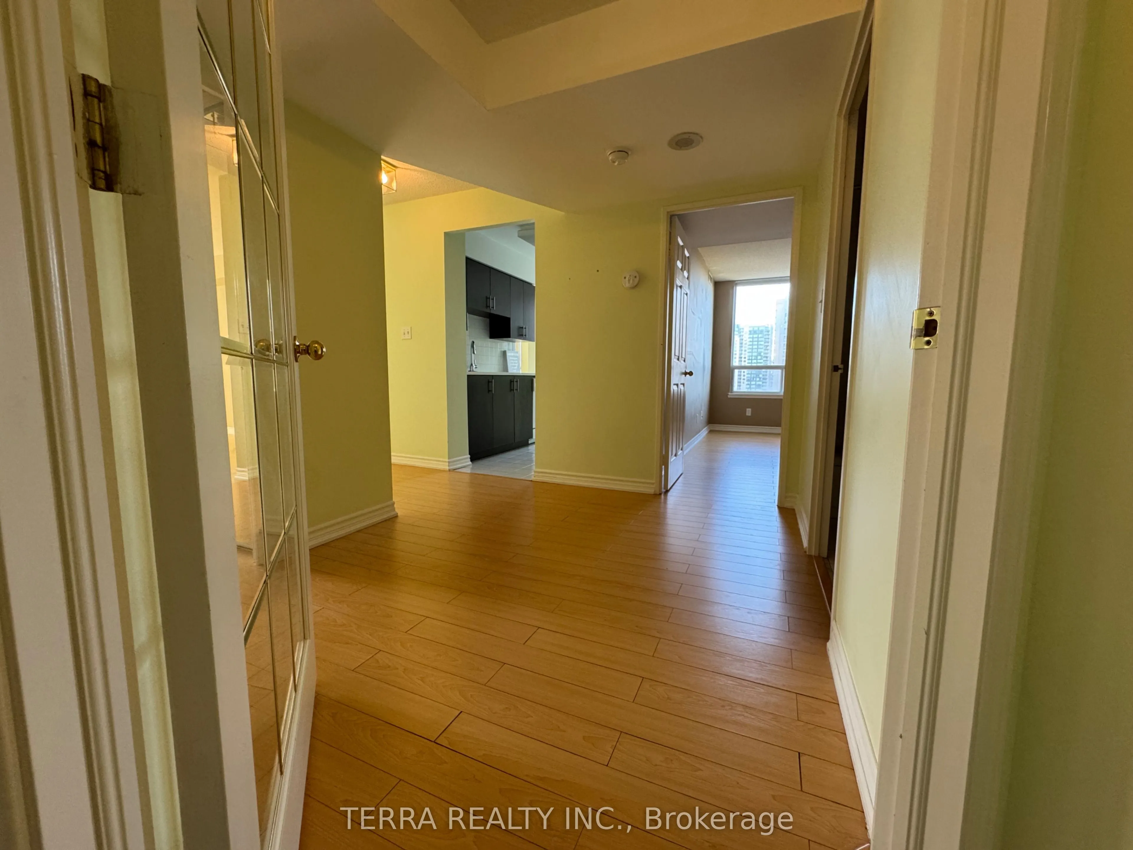 18 Hillcrest Avenue, #1210