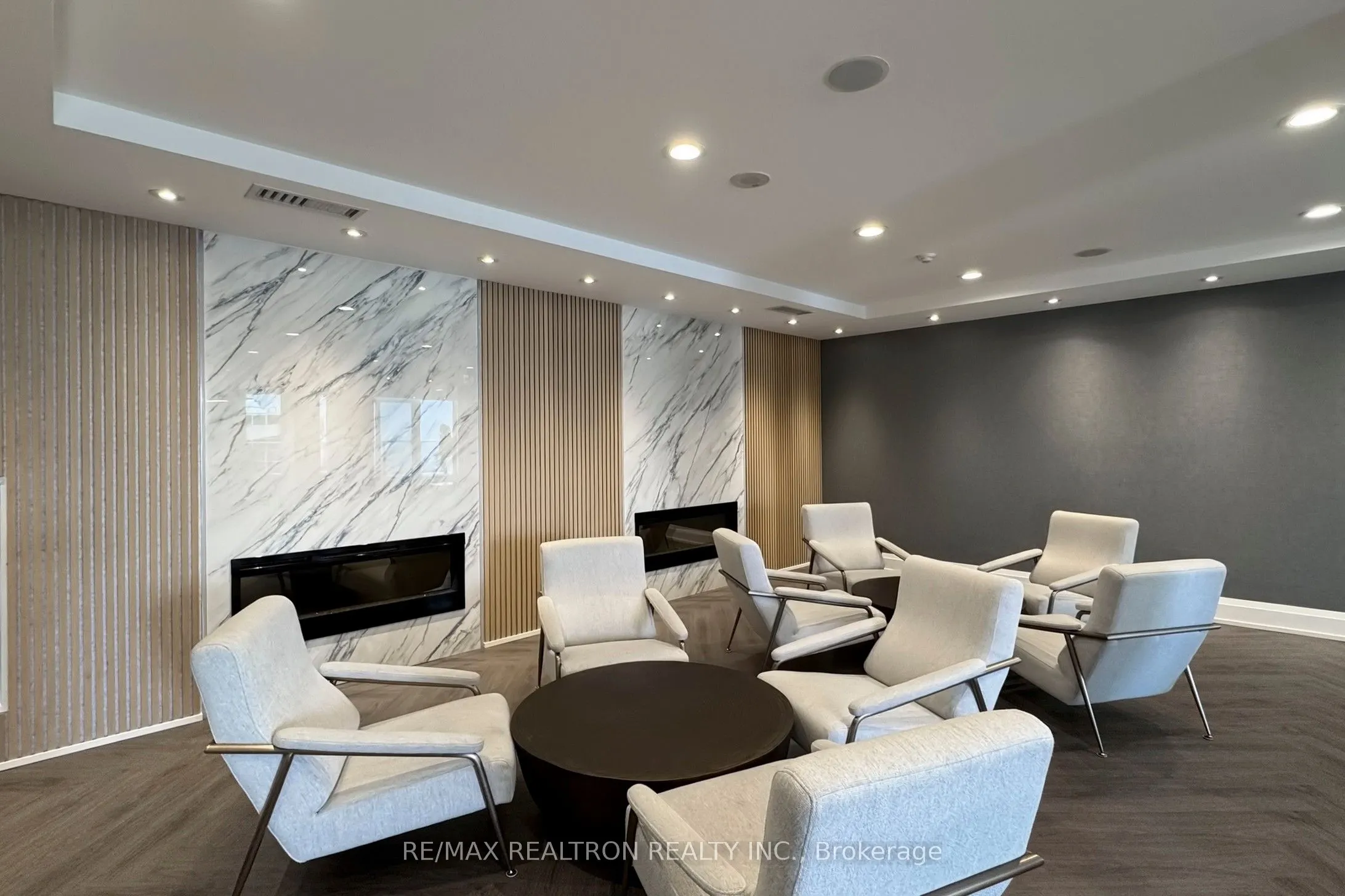 75 East Liberty Street, #502