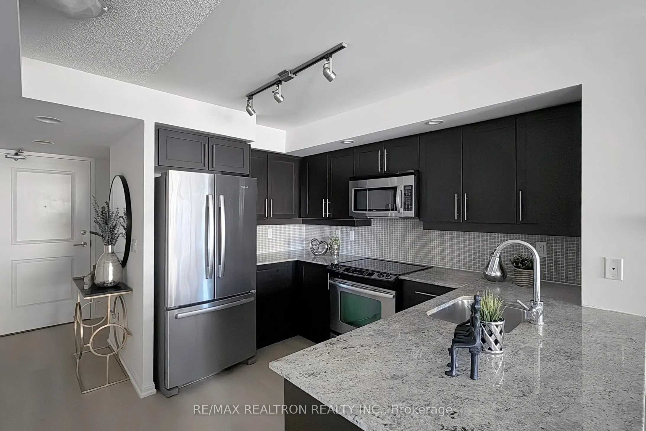 75 East Liberty Street, #502