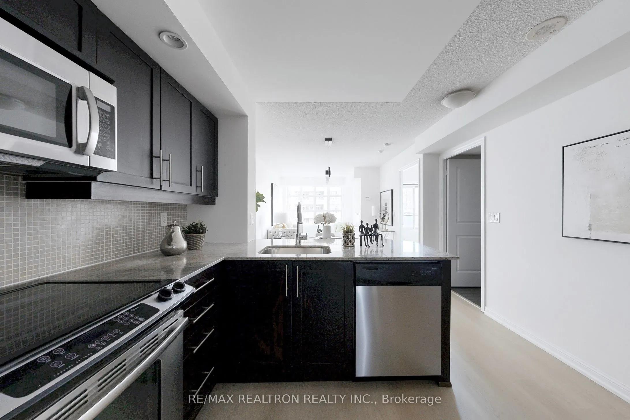 75 East Liberty Street, #502