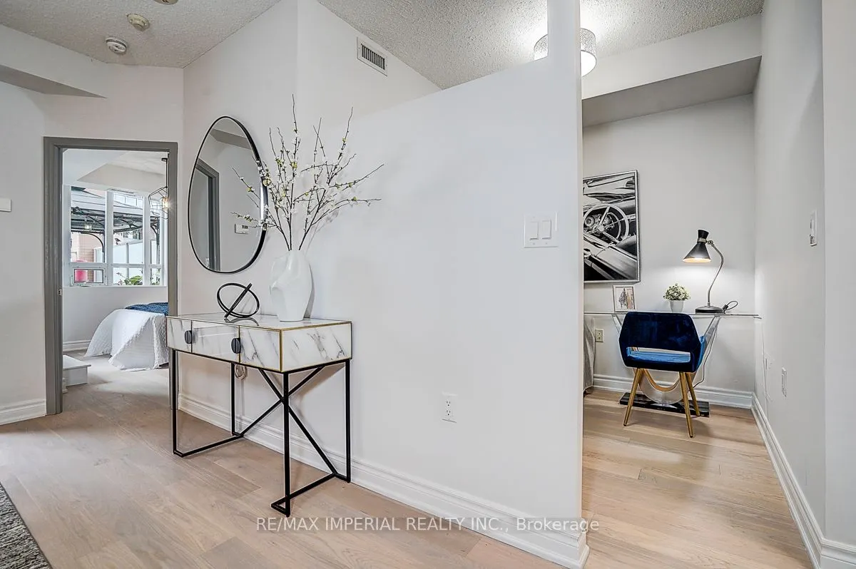 125 Western Battery Road, #406