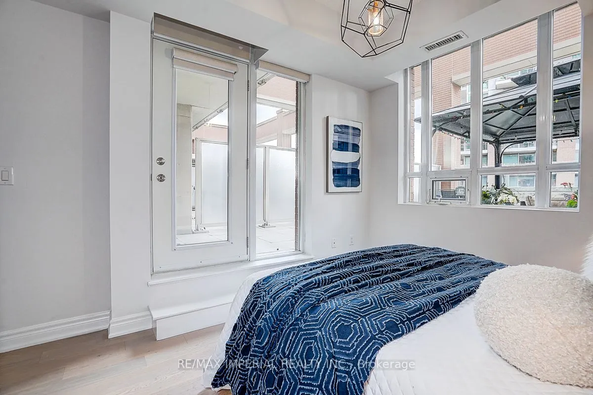 125 Western Battery Road, #406