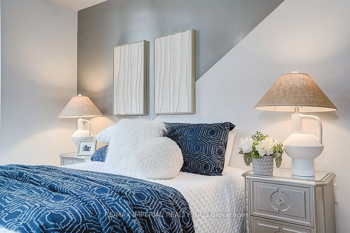 125 Western Battery Road, #406