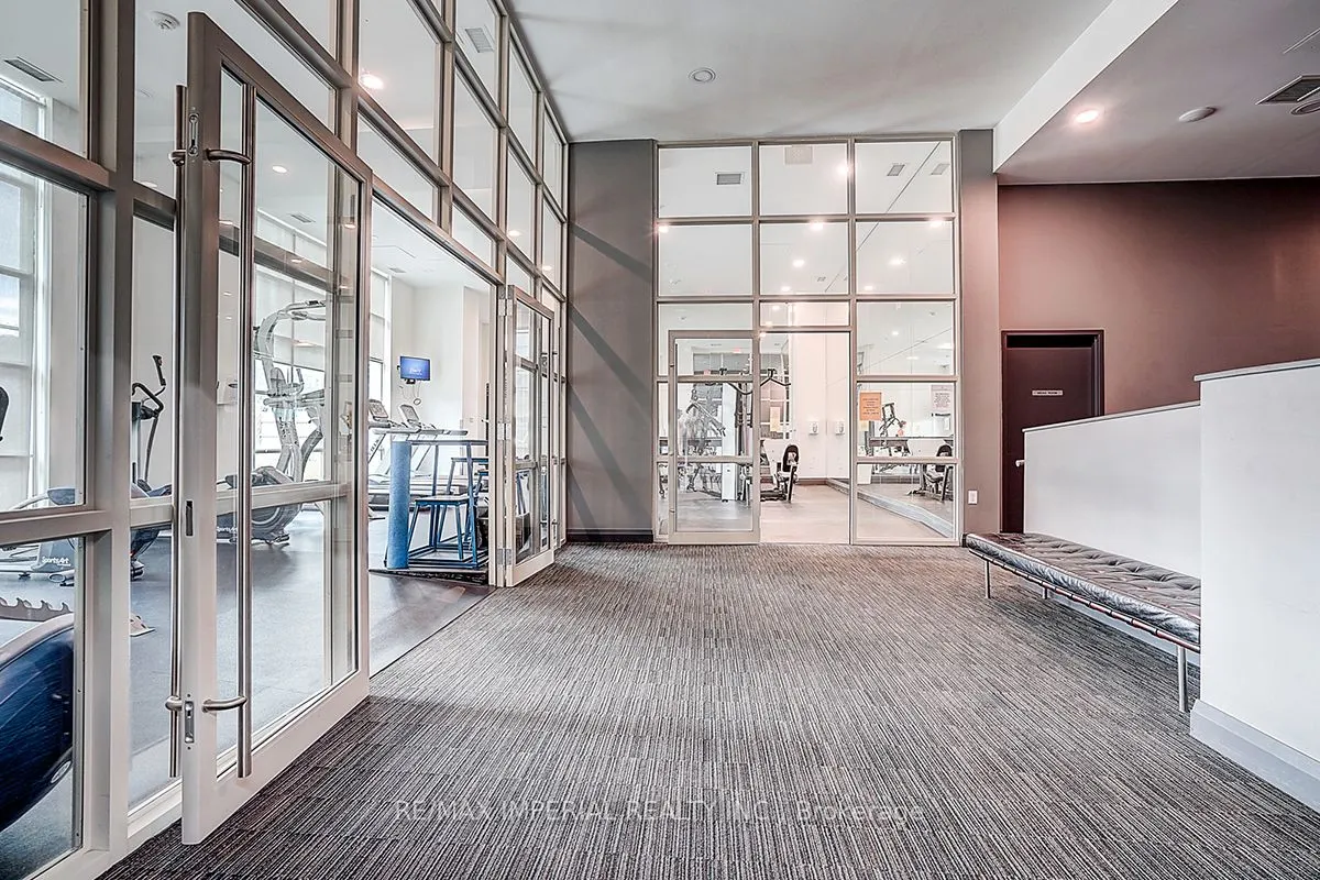 125 Western Battery Road, #406