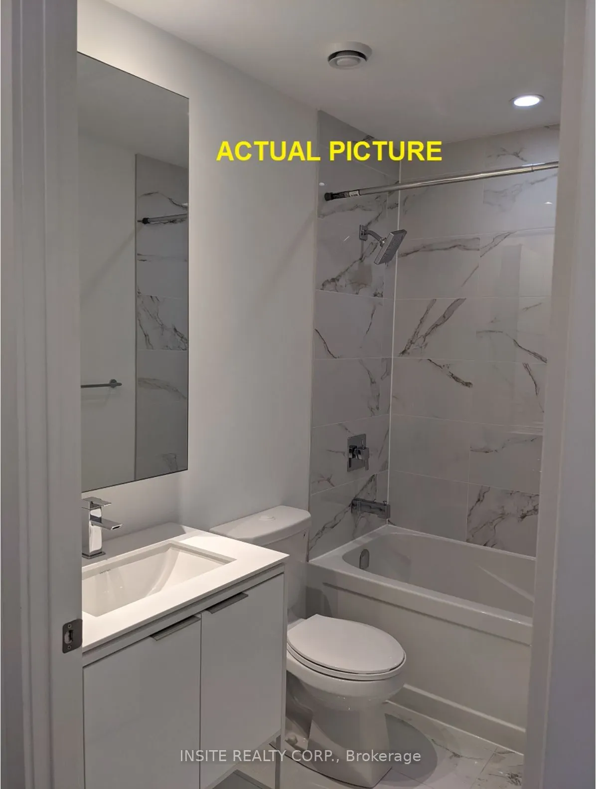 77 shuter Street, #208