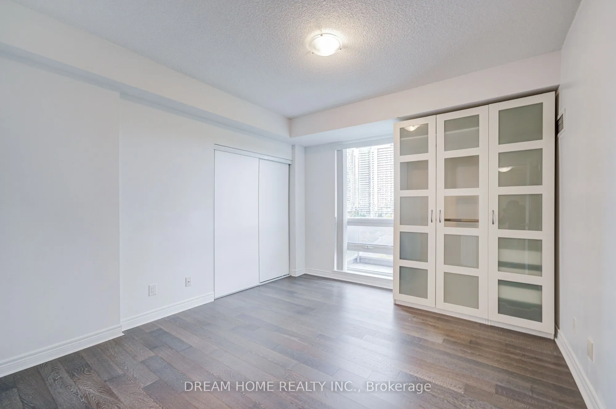 2756 Old Leslie Street, #721