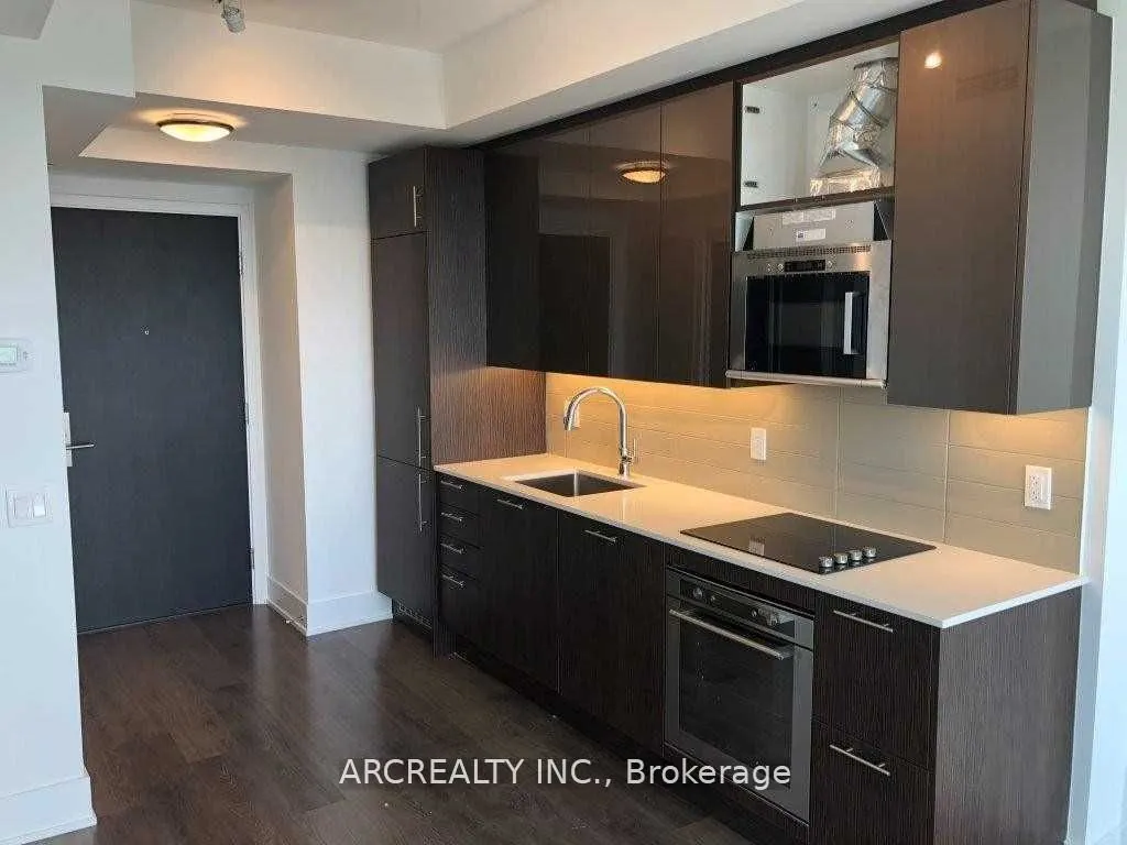 403 Church Street, #2911