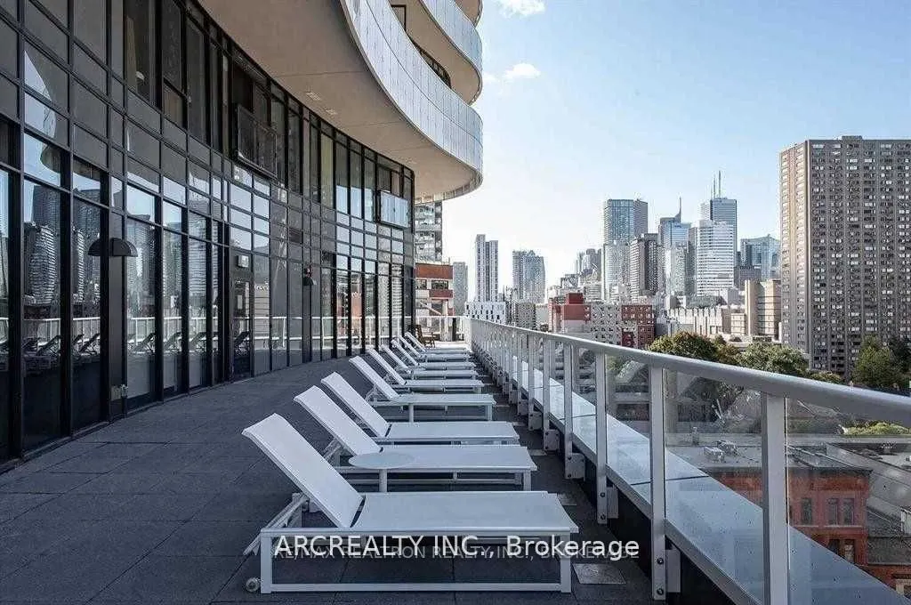 403 Church Street, #2911