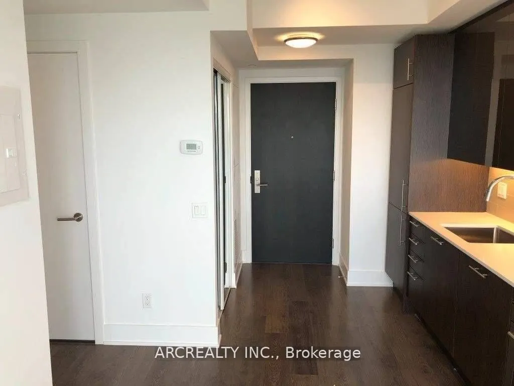 403 Church Street, #2911