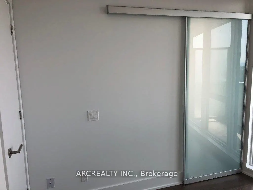 403 Church Street, #2911