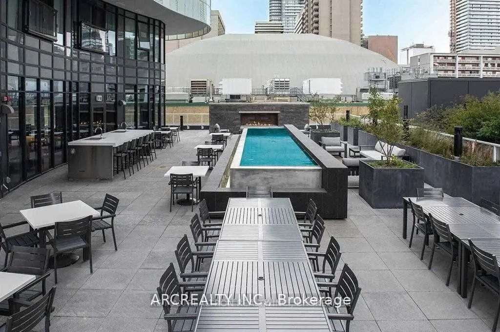 403 Church Street, #2911