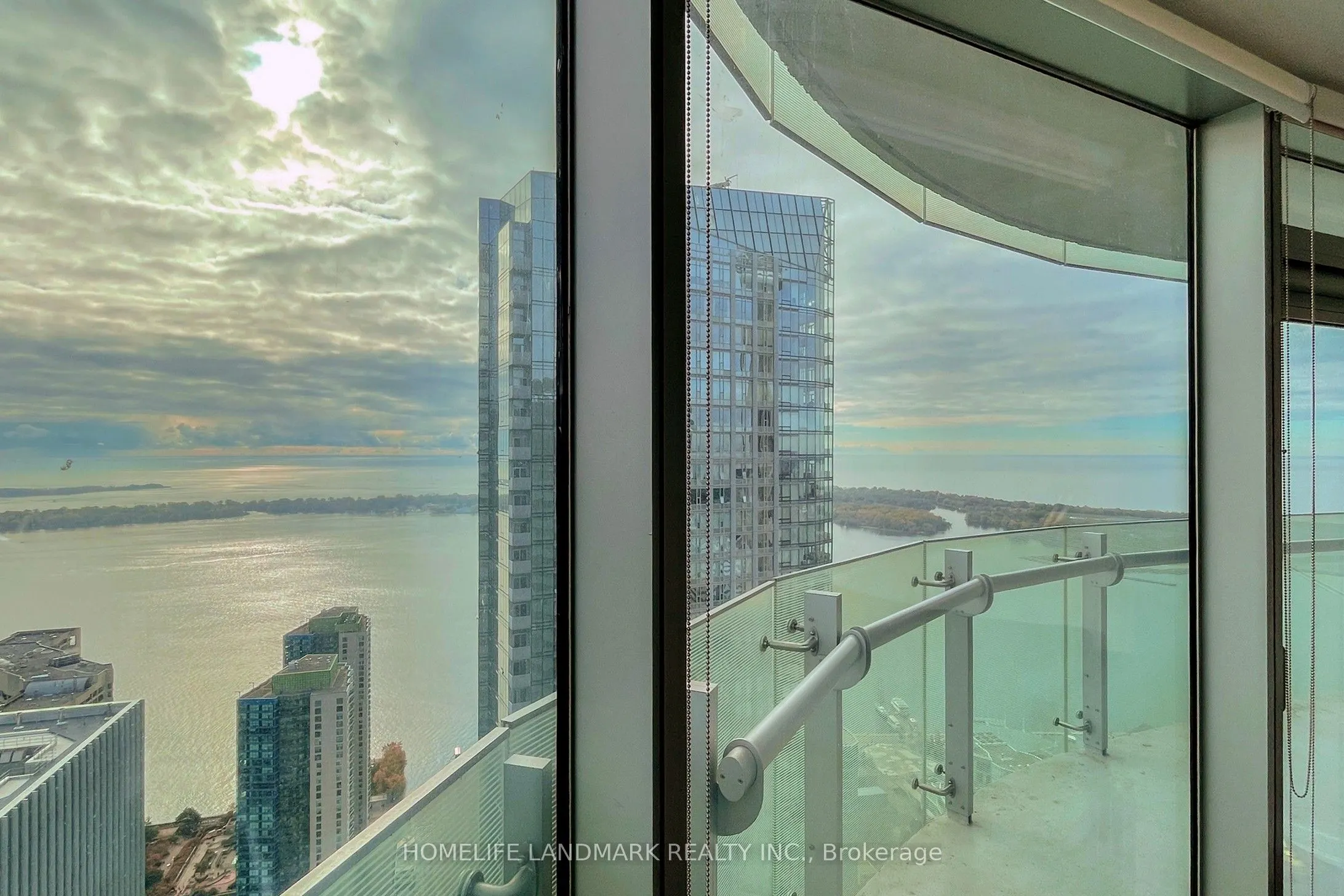 14 York Street, #5903