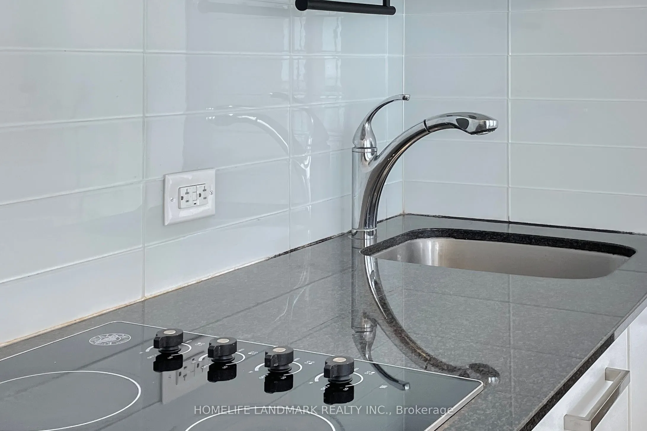 14 York Street, #5903