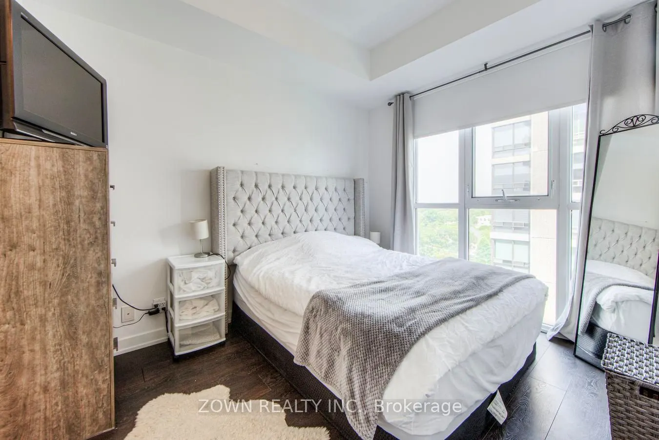 609 Avenue Road #1410