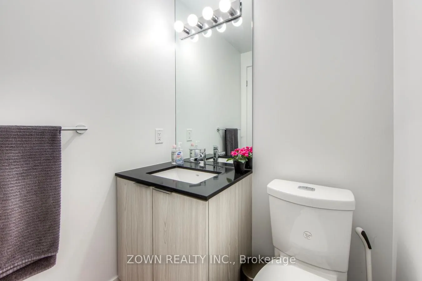 609 Avenue Road, #1410