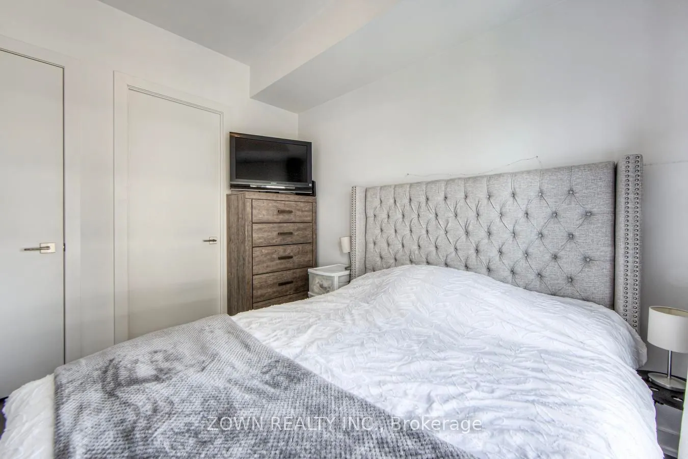 609 Avenue Road #1410