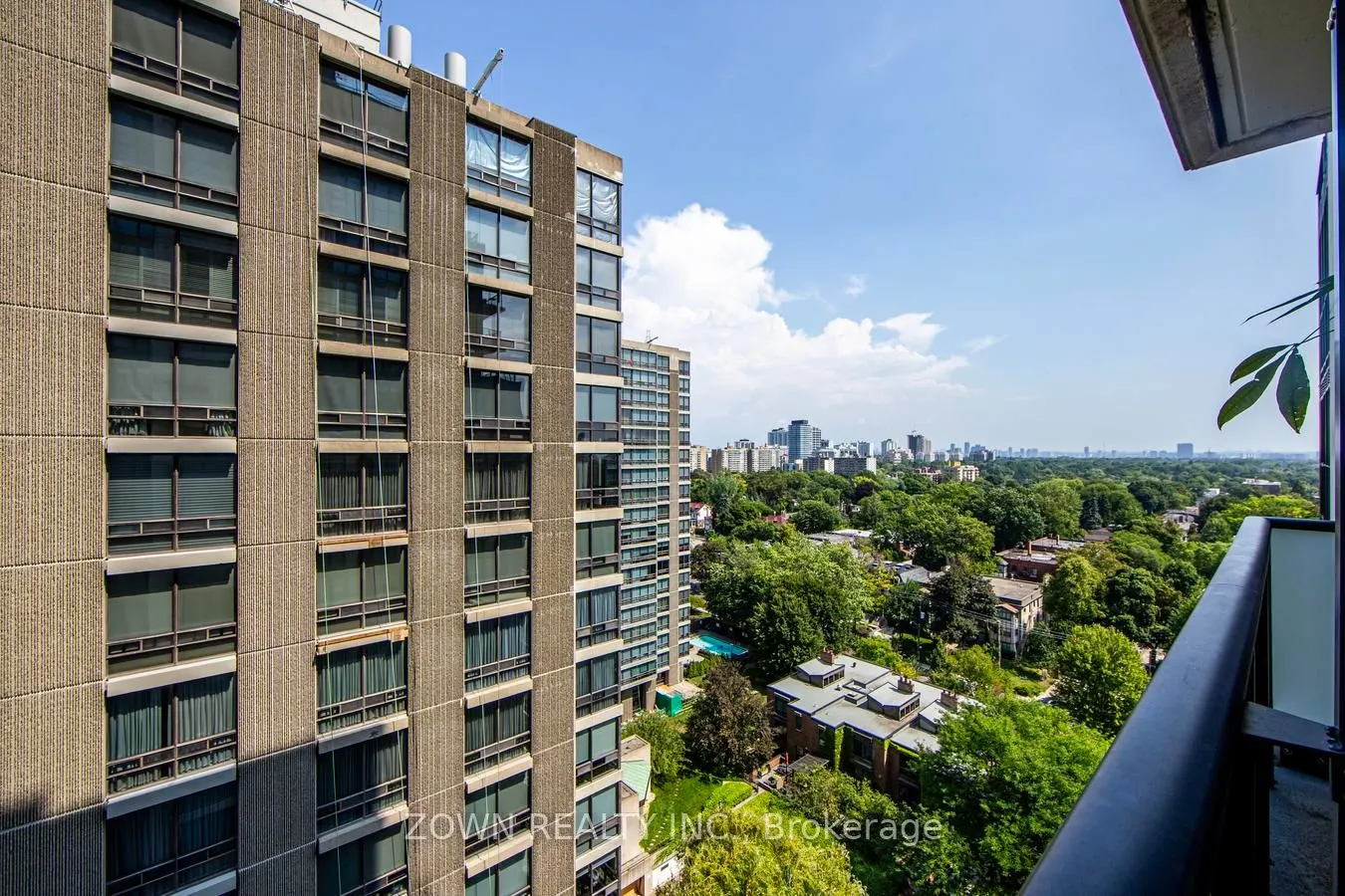 609 Avenue Road, #1410