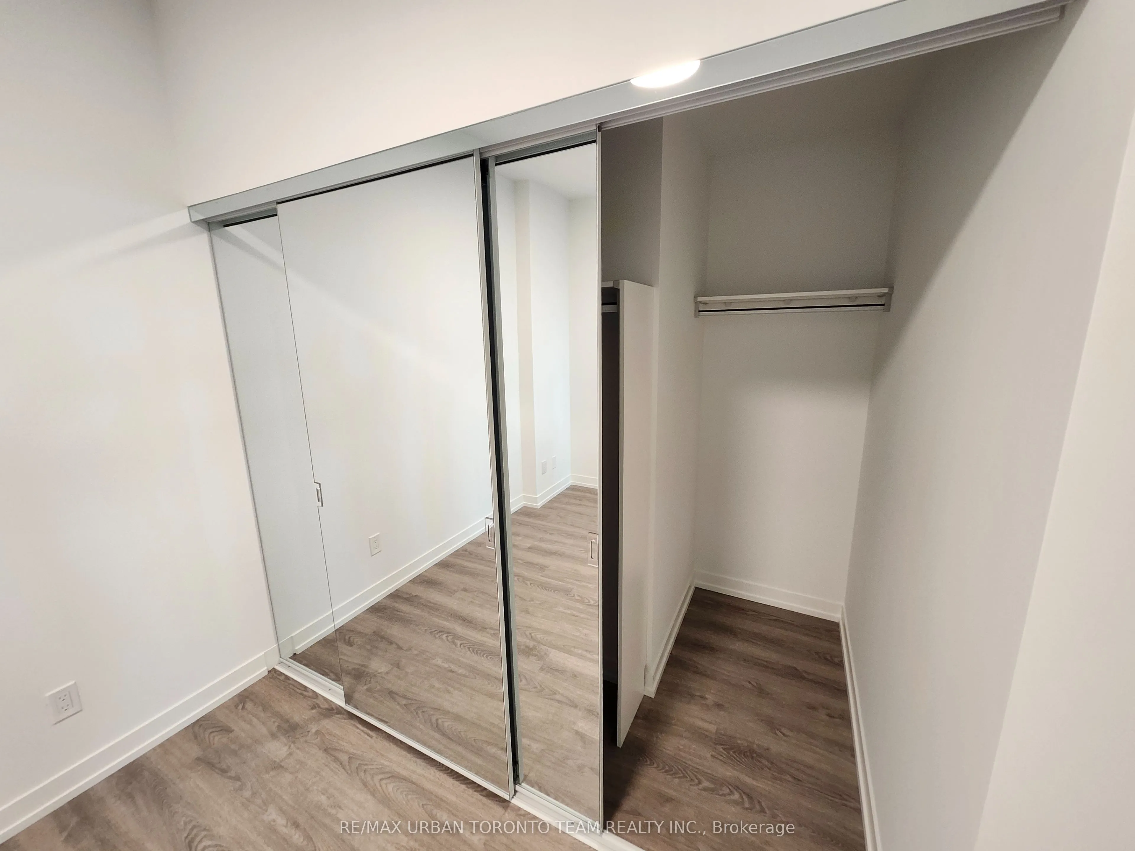 771 Yonge Street, #2805