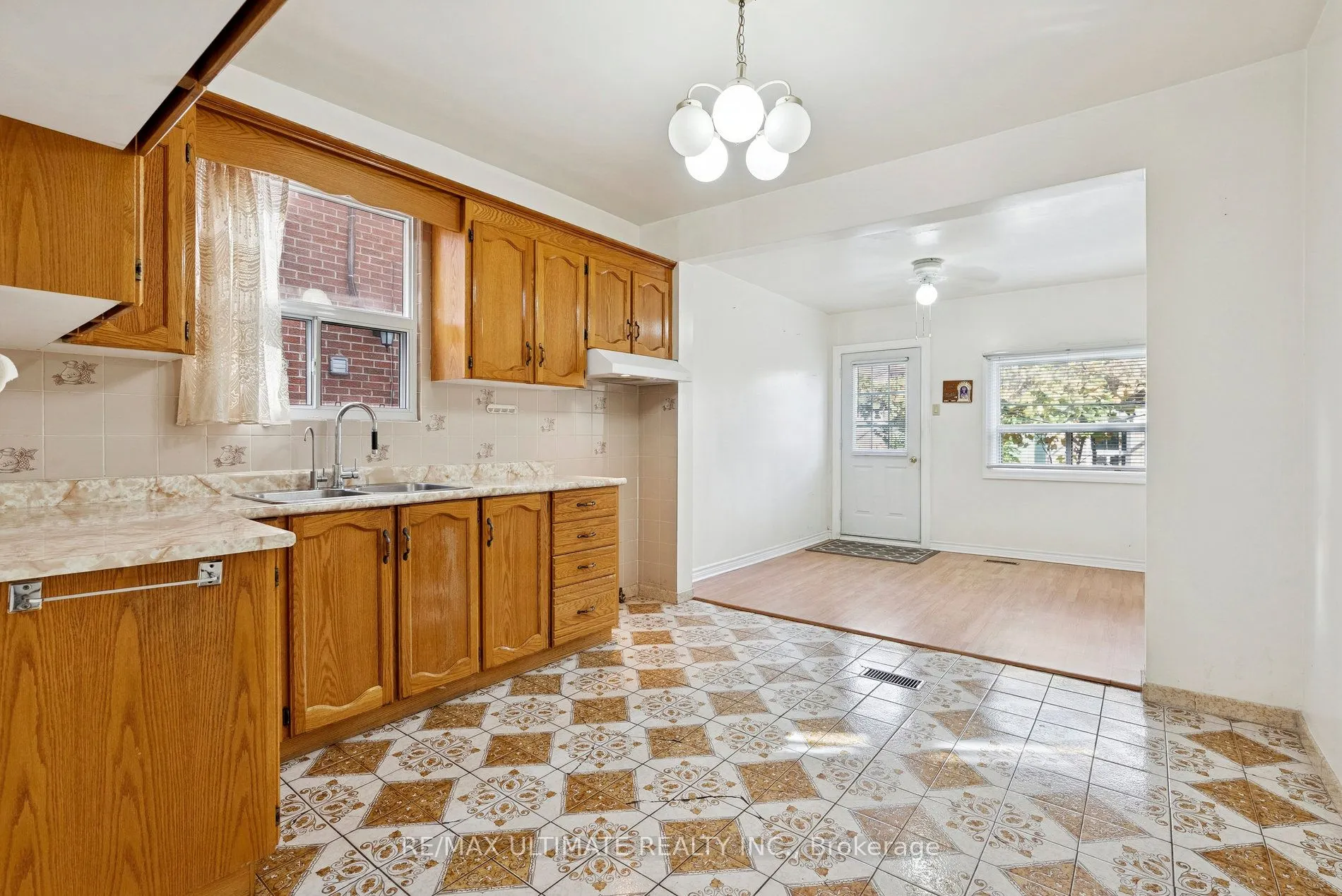 111 Northcote Avenue