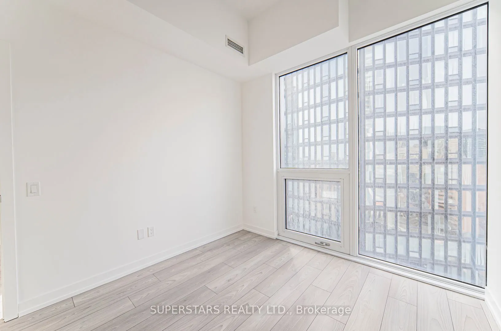 82 Dalhousie Street, #2105