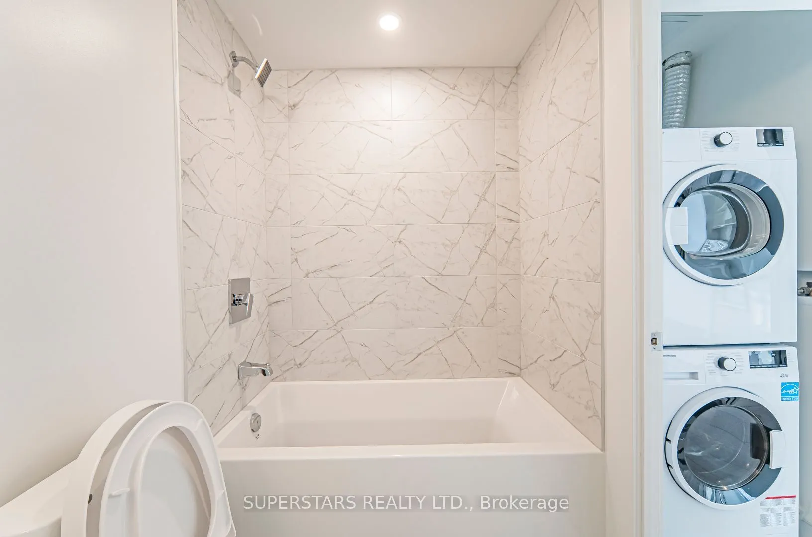 82 Dalhousie Street, #2105