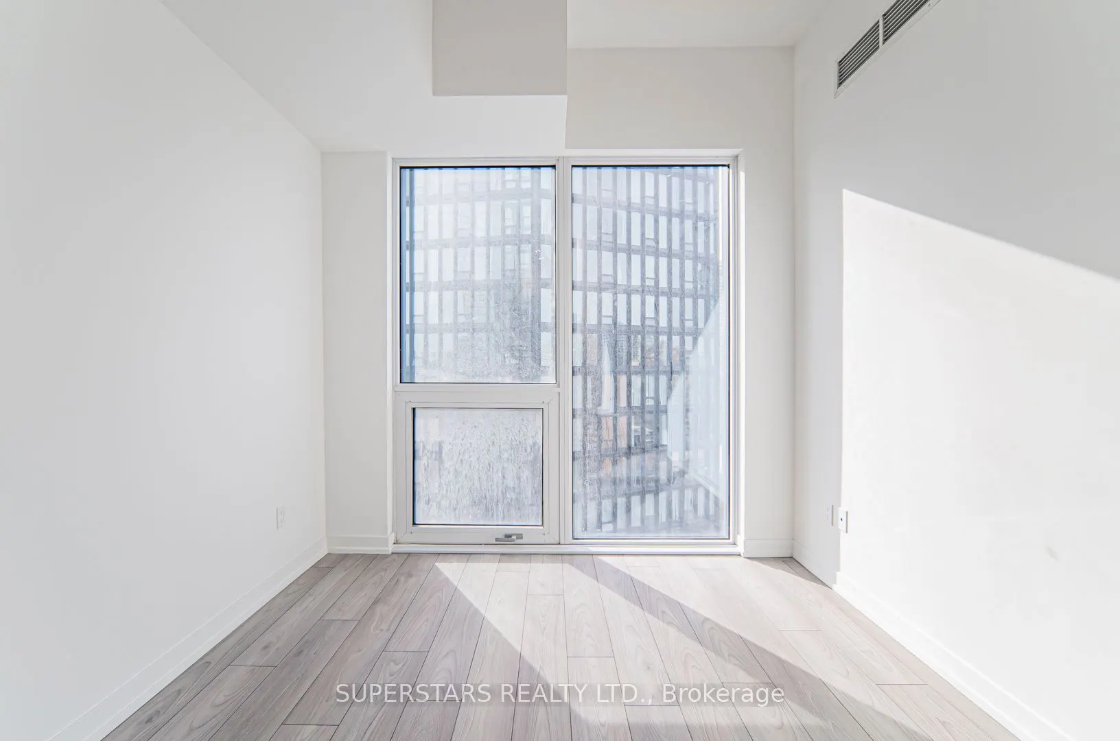 82 Dalhousie Street, #2105