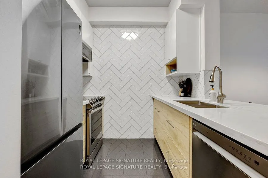 155 Beecroft Road, #PH212