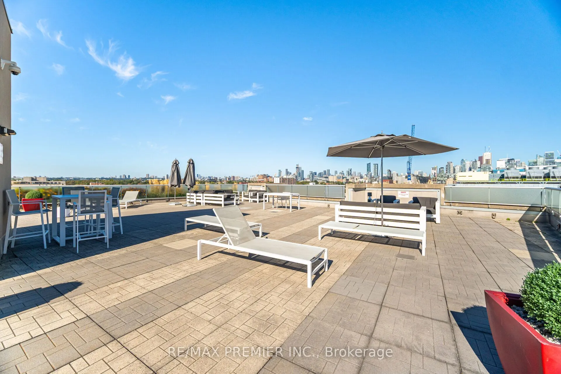 1005 King Street W, #717