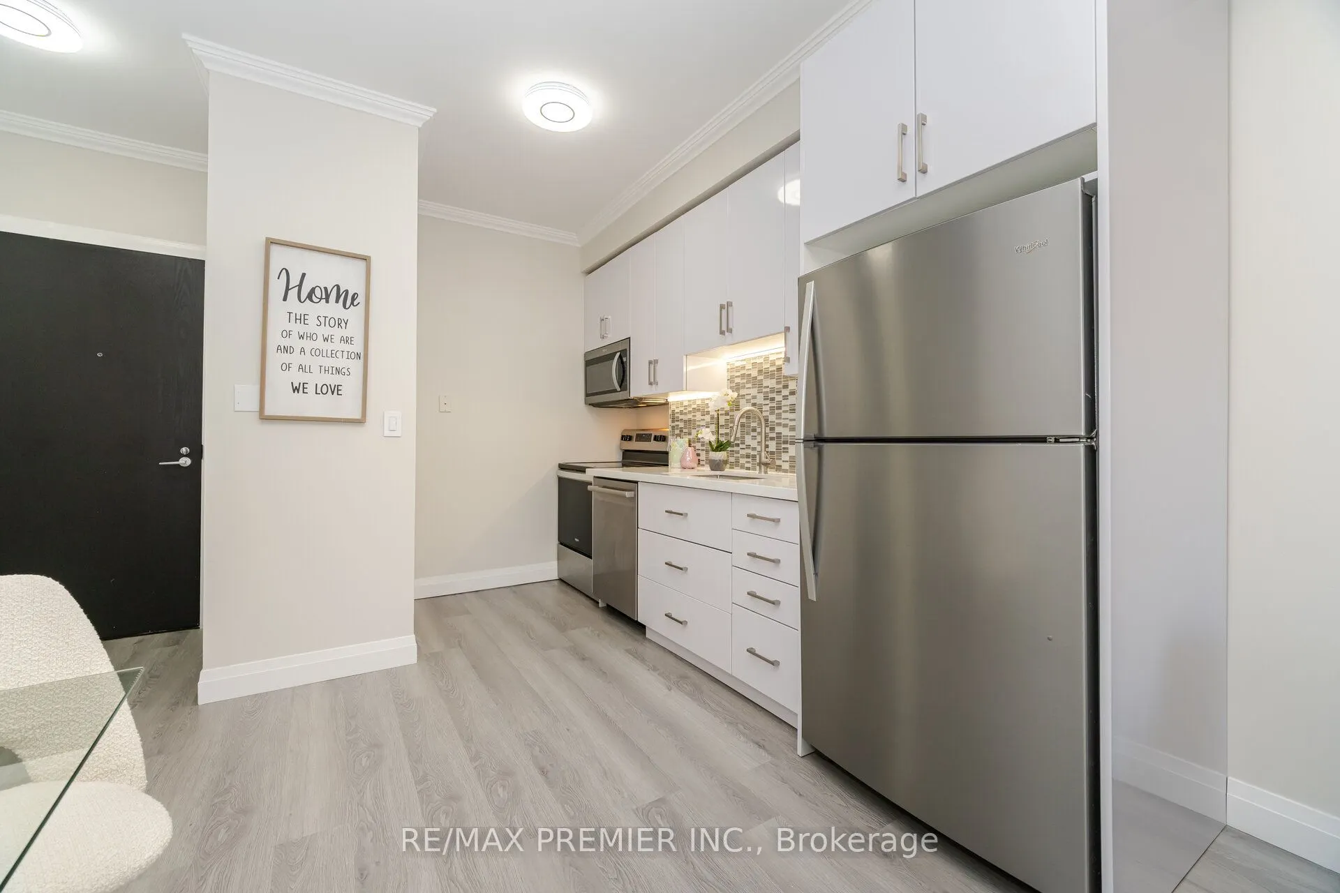 1005 King Street W, #717