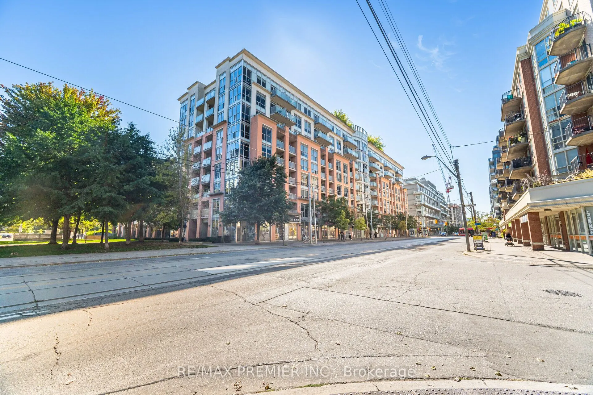 1005 King Street W, #717