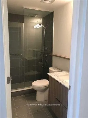 6 Parkwood Avenue, #312