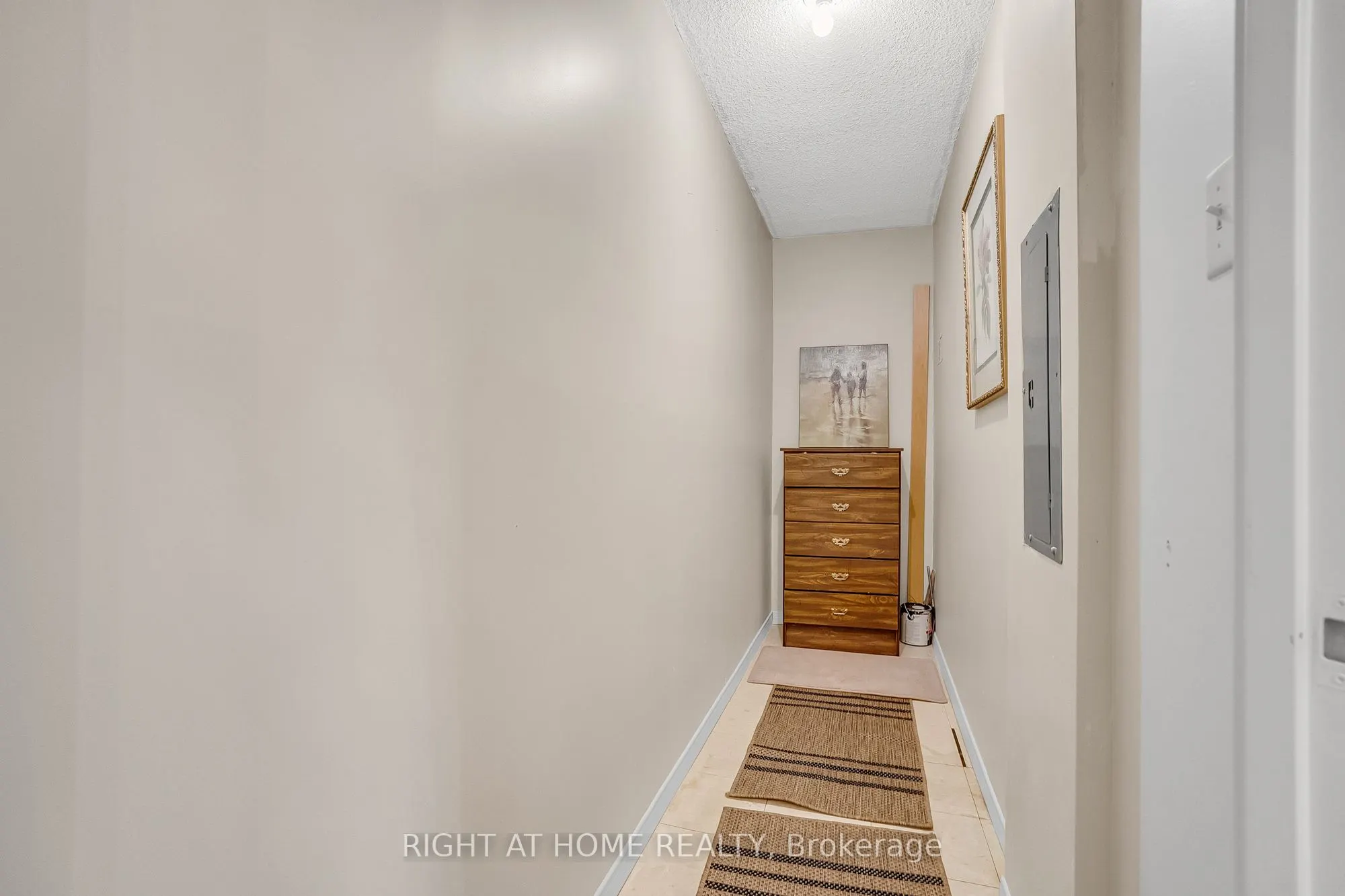 195 St Patrick Street, #604