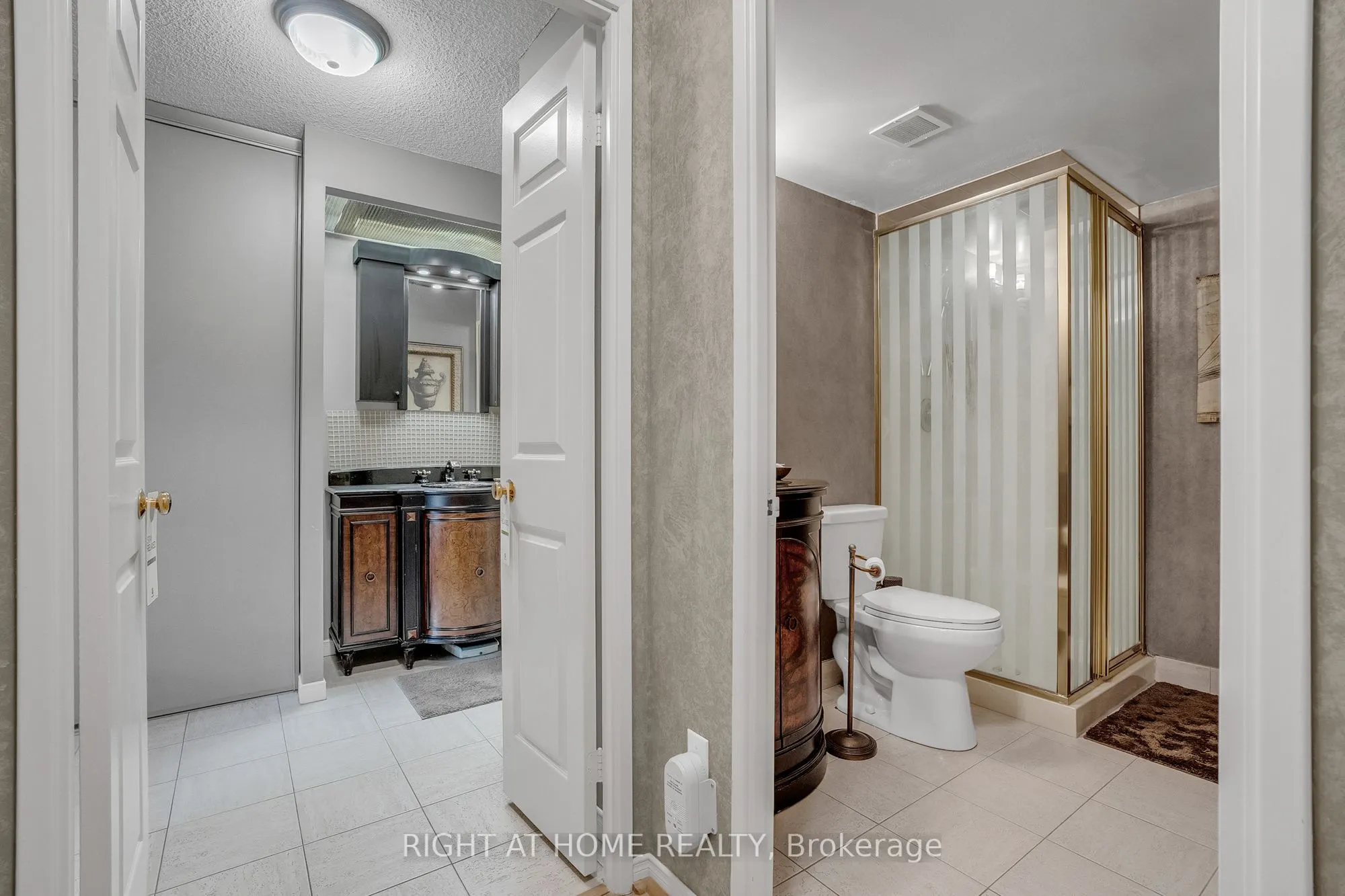 195 St Patrick Street, #604